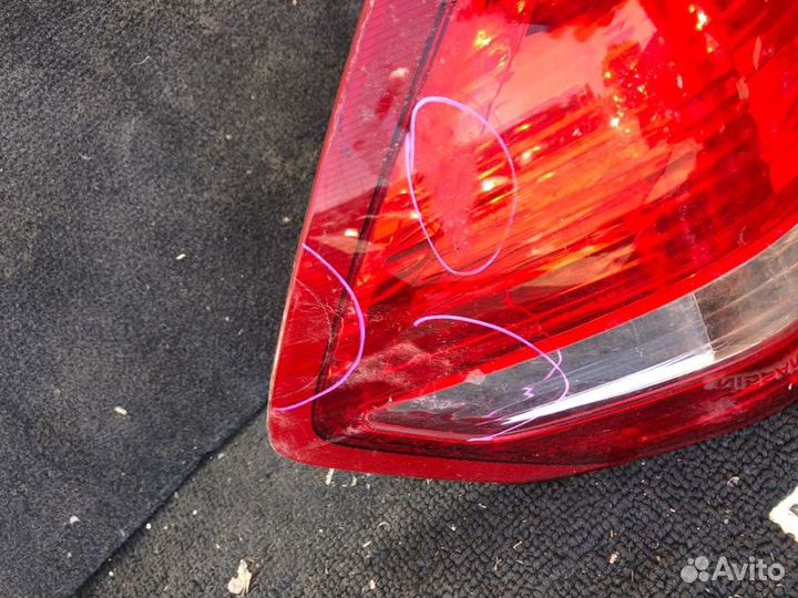 Стоп-сигнал левый Nissan Tiida C11