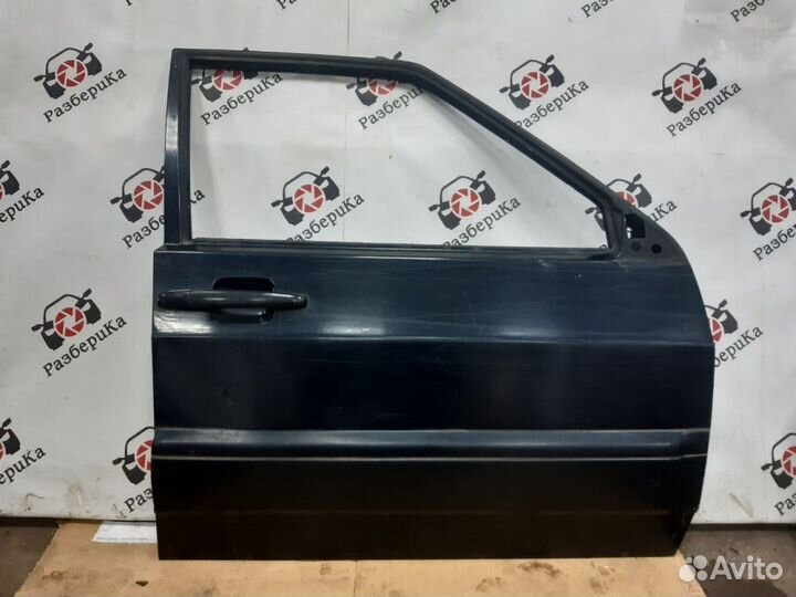 Передняя правая дверь ваз 2114