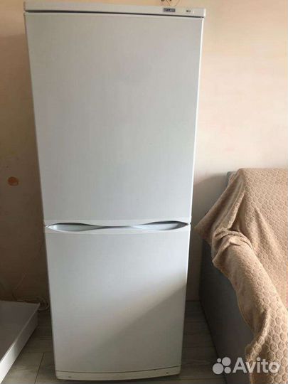 Холодильник атлант бу