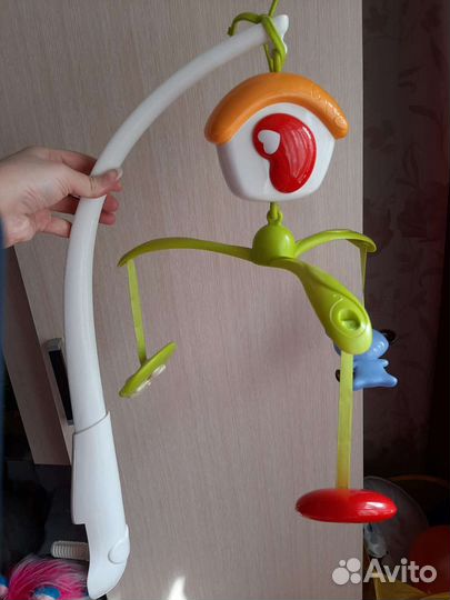 Мобиль для детской кроватки