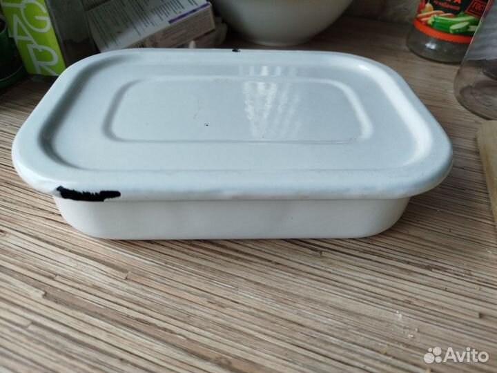 Эмалированный судок для холодца