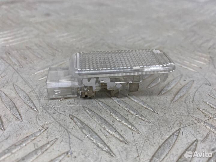 Б/У Плафон салона(обшивка салона, фонарь