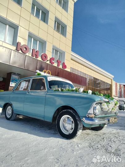 Свадебные украшения на автомобиль в аренду