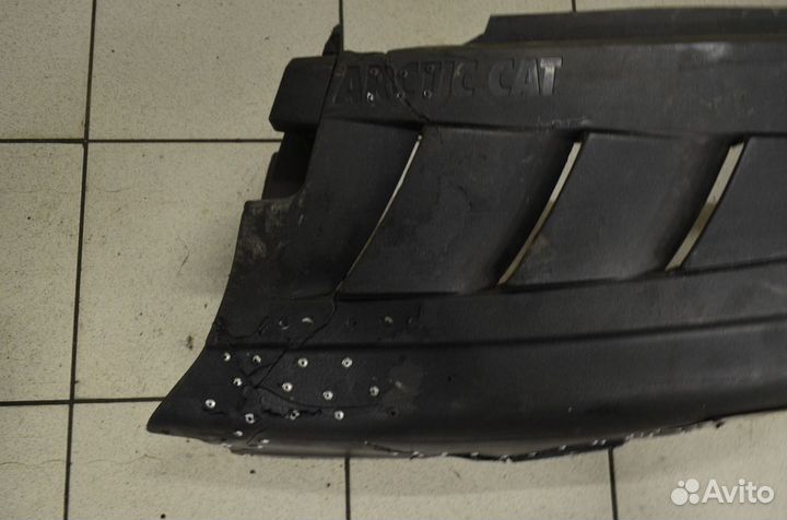 Панель боковая правая Arctic Cat 1000 thundercat