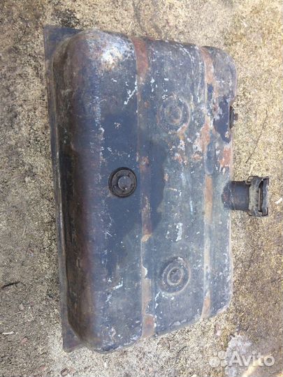 Топливный бак