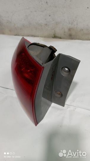 Стоп задний левый в крыло Mitsubishi Pajero Sport