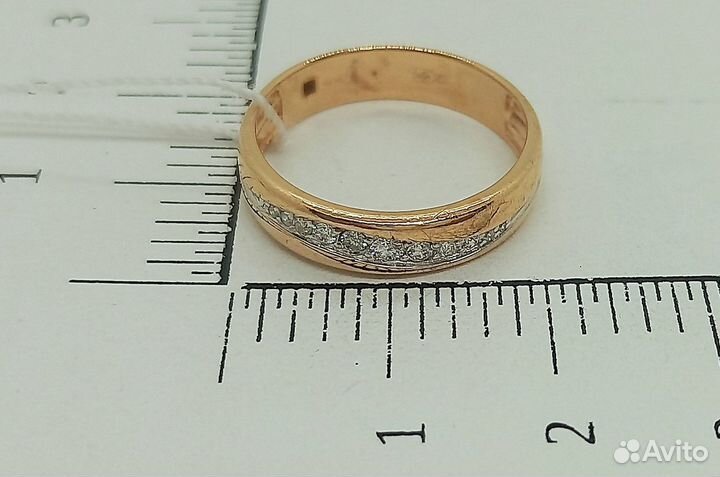 Золотое кольцо с камнем 17,5р