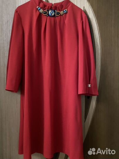 Платье женское