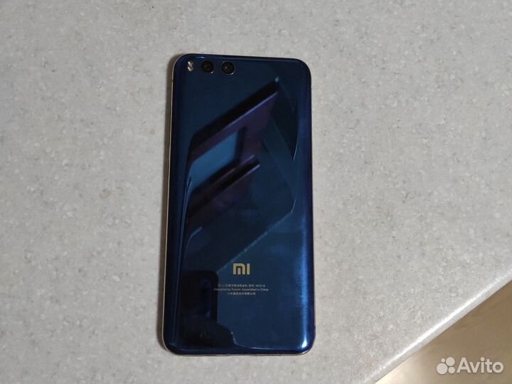 Xiaomi Mi 6, 6/128 ГБ