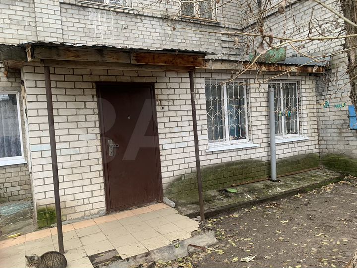 2-к. квартира, 40 м², 1/2 эт.