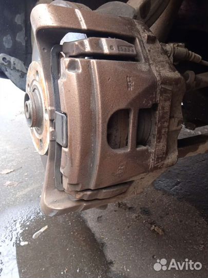 Суппорта в сборе с дисками Ауди 6с6F4 Quattro