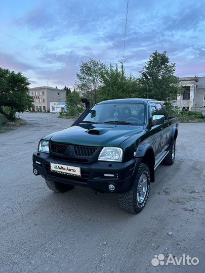 Mitsubishi L200 2.5 МТ, 2005, 300 330 км