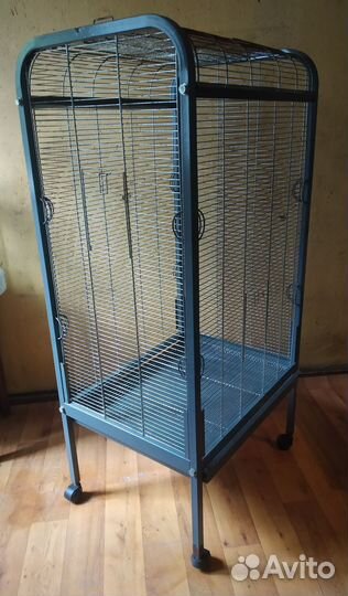 Клетка большая для попугая