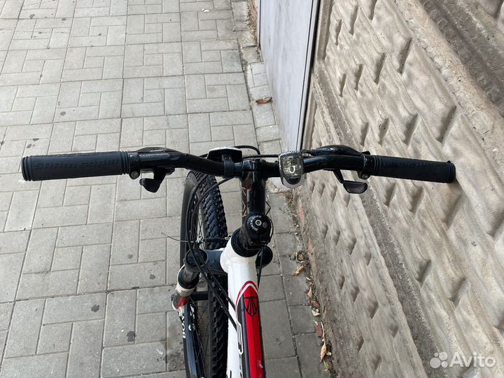 Trek 3700