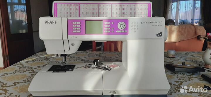 Швейная машина Pfaff