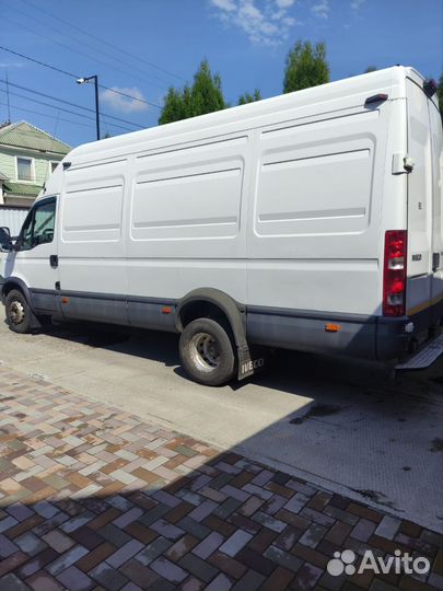 Iveco Daily цельнометаллический, 2012