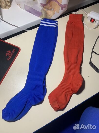Гетры футбольные(синие, красные)