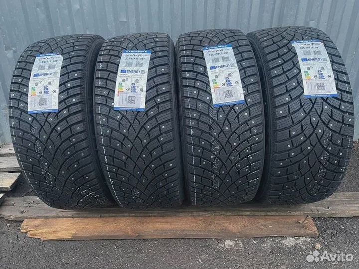 Triangle IcelynX TI501 235/45 R18