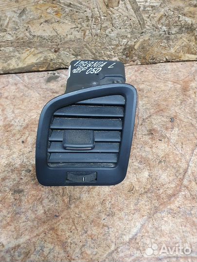 Дефлектор левый Opel Insignia 2008