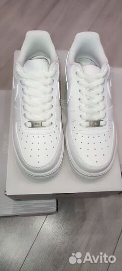 Кроссовки nike air force 1 белые