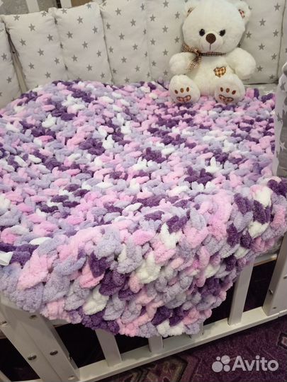 Плед детский вязаный (ручная работа)