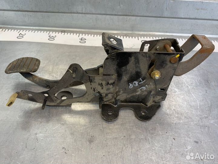 Педаль тормоза Renault Megane BM 2002- 2009