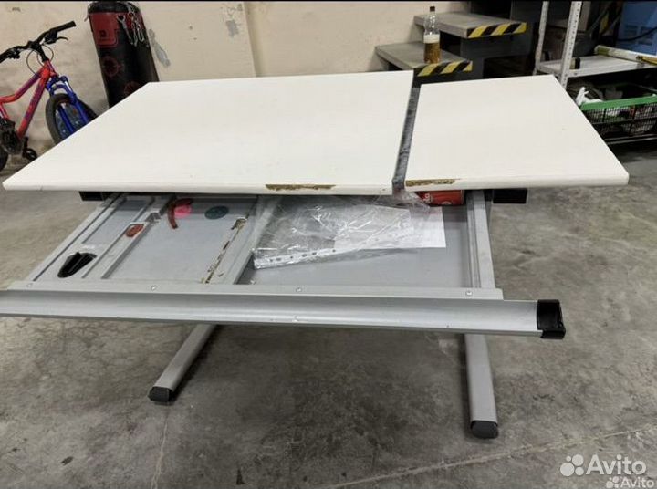 Растущая парта и стул