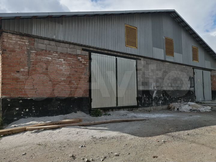 Теплое помещение, 180 м²