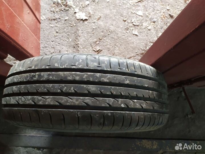 Nexen N8000 235/65 R17 104H