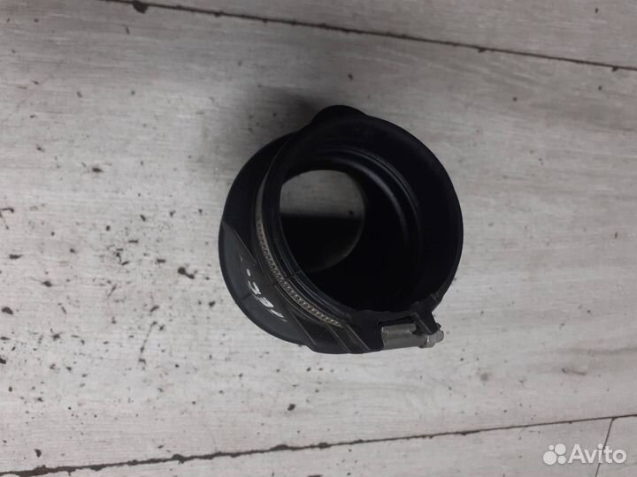 Патрубок воздушного фильтра Ford Focus 2 / C-Max