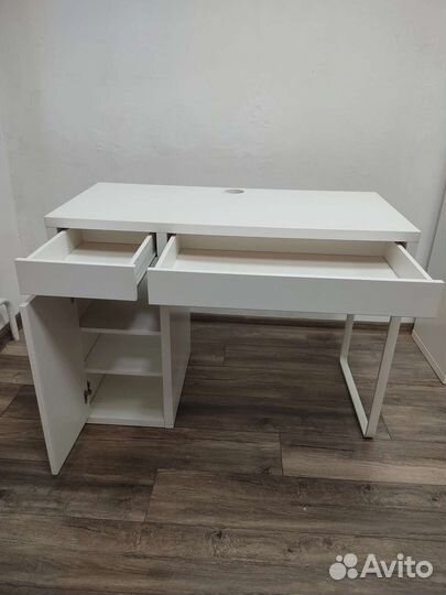 Письменный стол Икеа Микке