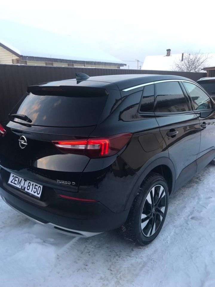 Opel Grandland X: фото владельца