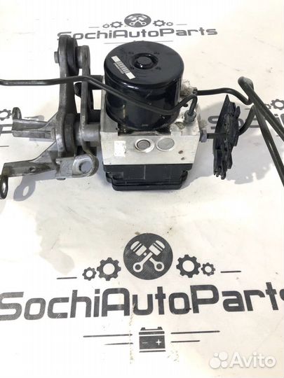 Блок ABS Mercedes C-Class W204