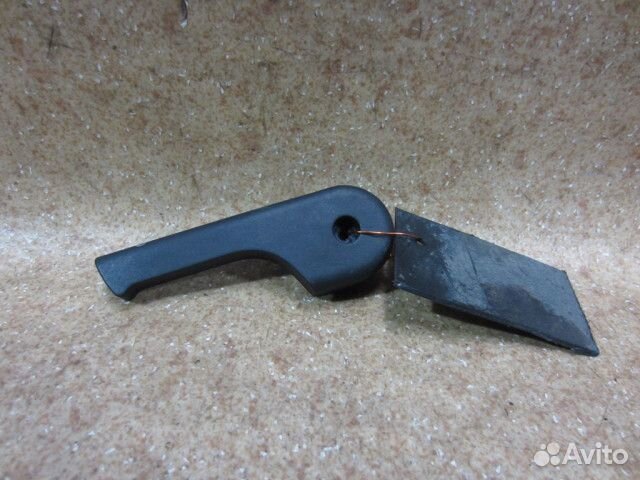 Ручка открывания капота lr002367