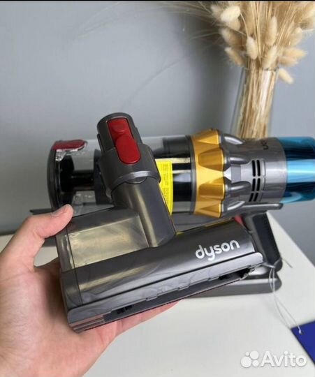 Пылесос dyson v15s