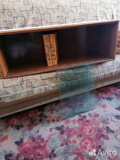 Полка книжная