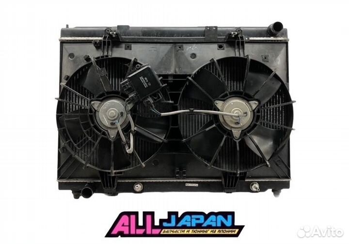 Радиатор охлаждения двигателя Nissan Fuga PY50