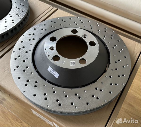 Диск тормозной передний правый Porsche GT3 Carrera