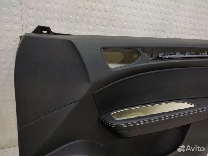 Обшивка двери передняя правая Renault Arkana 2018