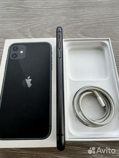 iPhone 11, 64 ГБ