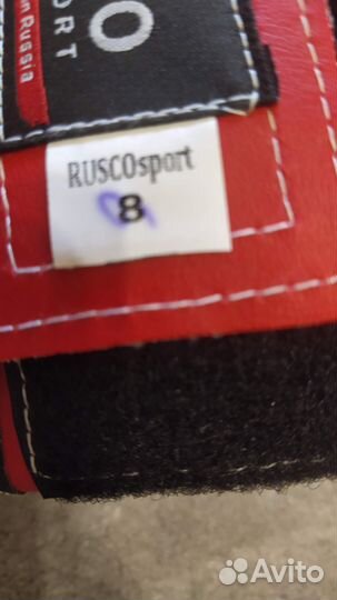 Новые боксерские перчатки 8oz