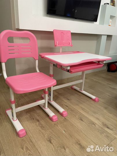 Детский стол и стул