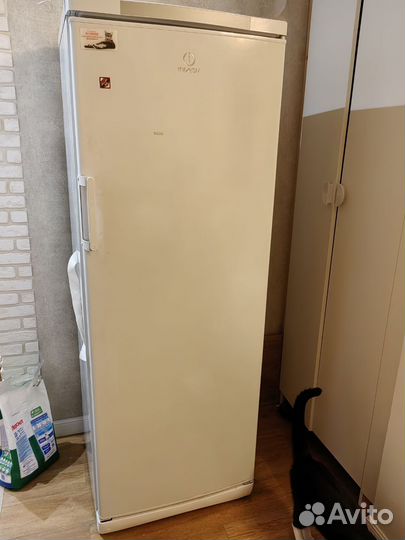 Холодильник бу на запчасти