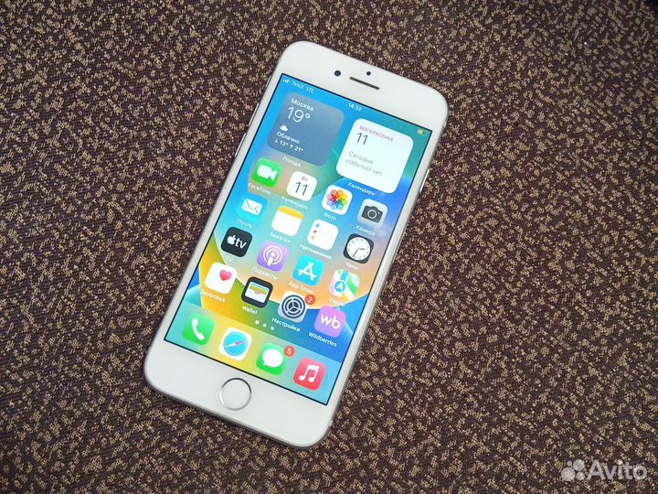 iPhone 8, 256 ГБ