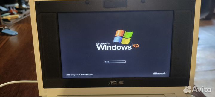 Asustek computer