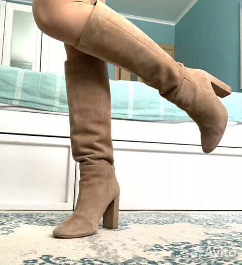 Сапоги бежевые из натуральной замши mango,37