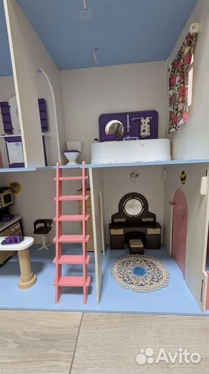 Домик кукольный