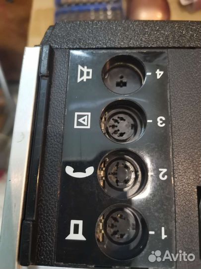 Катушечный магнитофон grundig TK 141