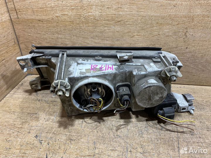 Фара правая Skoda Octavia Tour дорест 141781