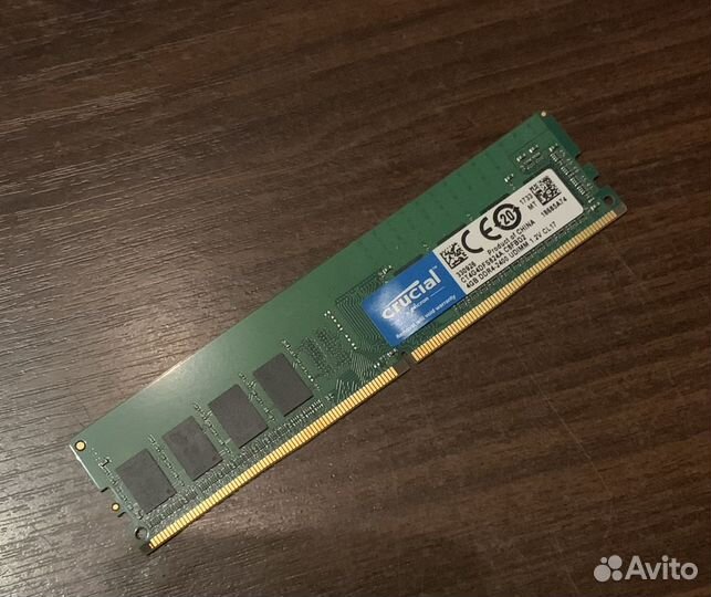 Оперативная память Crucial CT4G4DFS824A DDR4 - 4гб